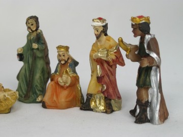 Śliczne Figurki do Szopki 11-części 3,5cm wys K110