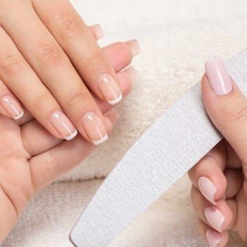 Лак-база Victoria Vynn Mega Base Beige 8 мл