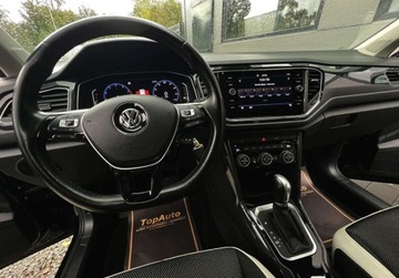Volkswagen T-Roc I SUV 1.5 TSI ACT 150KM 2019 Volkswagen T-Roc 1.5 TSI 150 KM bezwypadkowy DSG VIRTUAL FULL LED kam, zdjęcie 28