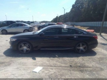 Honda Accord VIII 2021 Honda Accord Touring 2021 2.0l 2.0 Benzyna 252KM, zdjęcie 2