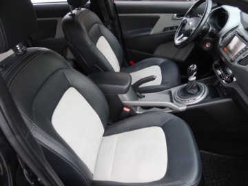 Kia Sportage III SUV Facelifting 1.6 GDI 135KM 2015 Kia Sportage 1.6 GDI, Salon Polska, Serwis ASO, zdjęcie 8