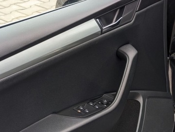 Skoda Superb III Kombi 2.0 TDI 150KM 2016 Skoda Superb Hak Klima Alu Ele. Klapa Serwis Gwarancja 2.0 Diesel 150KM, zdjęcie 14