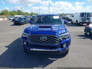 Toyota Tacoma II 2022 Toyota Tacoma 2022r., SR5 V6, od ubezpieczalni 3.5 Benzyna 278KM, zdjęcie 1