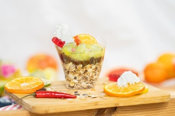 НАБОР ОДНОРАЗОВЫХ ДЕСЕРТНЫХ СТАКАНОК Кружка Десертные чашки + ложки