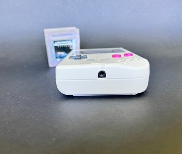 Классическая консоль Nintendo Game Boy + игра