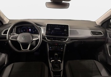 Volkswagen T-Roc I SUV Facelifting 1.5 TSI ACT 150KM 2023 Volkswagen T-Roc VAT 23 Style 1.5TSI 150KM DSG 2023 r., salon PL, I wlasci, zdjęcie 13