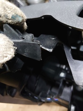 ЦЕНТРАЛЬНЫЙ ПОДЛОКОТНИК VOLKSWAGEN GOLF V