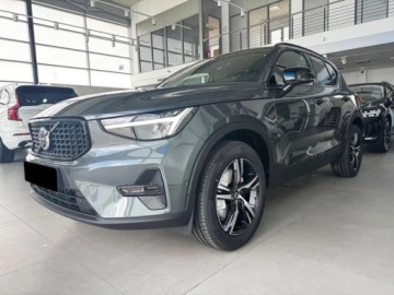 Volvo XC40 Crossover Facelifting 2.0 B3 163KM 2026 VOLVO XC40 B3 Plus Dark Suv 2.0 (163KM) 2026, zdjęcie 1