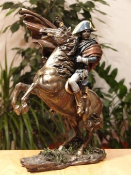 ФИГУРКА СТАТУЭТКА НАПОЛЕОН НА ВЕРОНСКОЙ ЛОШАДИ