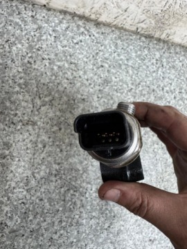 Форсунка VOLVO V40 II 2012–2018 1.6 D 96 852 975 80-02