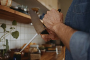 Точилка FISKARS Functional Form 1057549