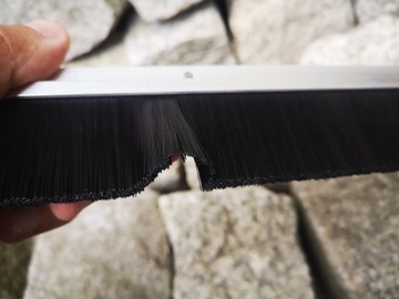 5x ЩЕТКА ДЛЯ УПЛОТНЕНИЯ ДВЕРИ 1М 34ММ