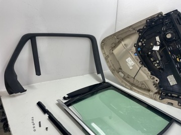 Mercedes GLC X253 C253 Боковые Обшивка двери ЛЕВАЯ