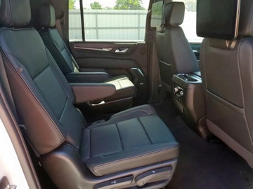  GMC Yukon XL Denali 2024 6.2l 6.2 Benzyna 420KM, zdjęcie 10