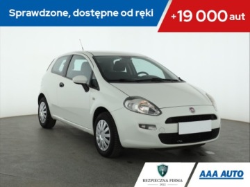 Fiat Punto Punto 2012 Hatchback 3d 1.2 8v 69KM 2014 Fiat Punto 1.2, Klima
