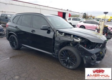 BMW X5 G05 M SUV 4.4 M50i 530KM 2020 BMW X5 M 2020r., M50i, 4.4L, od ubezpieczalni 4.4 Benzyna 530KM