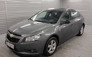 Chevrolet Cruze Sedan 1.8 16V DOHC 141KM 2012