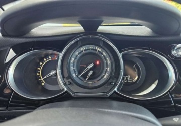 DS 3 Hatchback (Citroen) 1.2 VTi 82KM 2014 Citroen DS3 Citroen DS3 Pure Tech VTi 82 SoChic 1.2 Benzyna 82KM, zdjęcie 17