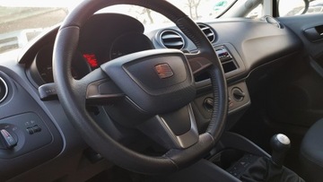 Seat Ibiza IV Hatchback 5d 1.4 MPI 85KM 2009 SEAT IBIZA IV 1.4 86 KM, zdjęcie 4