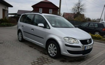 Volkswagen Touran I 1.9 TDI 105KM 2007 Volkswagen Touran 1.9TDI 2007r Lift Klimatronik Hak 1.9 Diesel 105KM