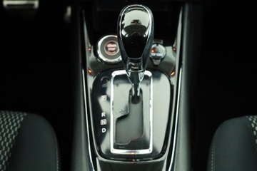 Nissan Pulsar 1.2 DIG-T 115KM 2015 Nissan Pulsar 1.2 DIG-T, Automat, Navi, Klima, zdjęcie 13