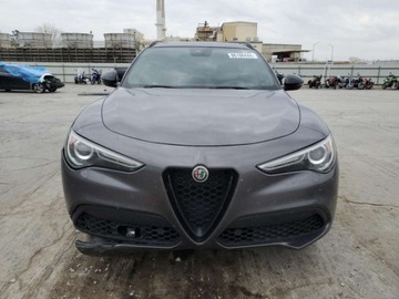 Alfa Romeo Stelvio SUV Facelifting 2.0 Turbo 280KM 2022 Alfa Romeo Stelvio 2022, 2.0L, 4x4, TI, od ubezpieczalni 2.0 Benzyna 280KM, zdjęcie 1