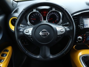 Nissan Juke I SUV Facelifting DIG-T 115KM 2014 Nissan Juke 1.2 DIG-T, Navi, Klima, Klimatronic, zdjęcie 15
