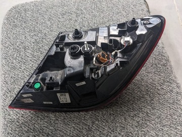 CAPTUR II SVĚTLO ZADNÍ LEVÝ LED 265558746R ORIG.