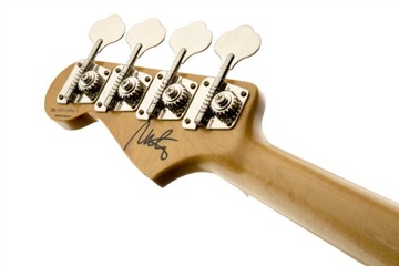 Бас-гитара Fender Nate Mendel P Bass RW CAR Precision