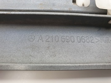 MERCEDES-BENZ OE A2106900682 LIŠTA DVEŘE