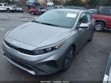 Kia Cerato 2024 Kia Cerato 2024 2,0L LXS IVT 2.0 Benzyna 147KM, zdjęcie 1