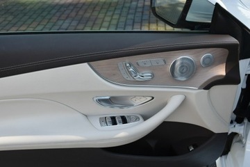 Mercedes Klasa E W213 Coupe 2.9 400d 340KM 2019 Mercedes E 400 Coupe 4Matic 340KM 2019r., zdjęcie 15