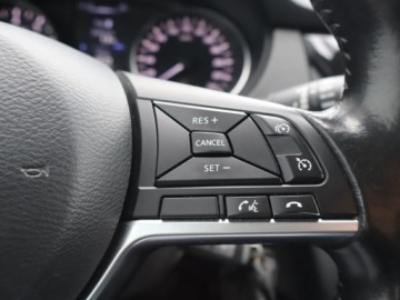 Nissan Qashqai II Crossover 1.2 DIG-T 115KM 2017 Nissan Qashqai 1.2 DIG-T, Salon Polska, zdjęcie 14
