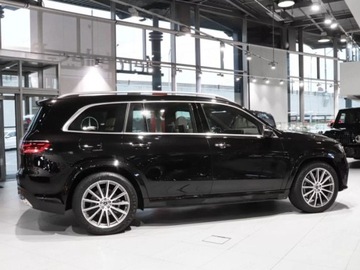 Mercedes GLS X167 SUV Facelifting 3.0 450d 367KM 2025 MERCEDES-BENZ GLS 450 d 4-MATIC AMG Line 3.0 (367KM) 2025, zdjęcie 2