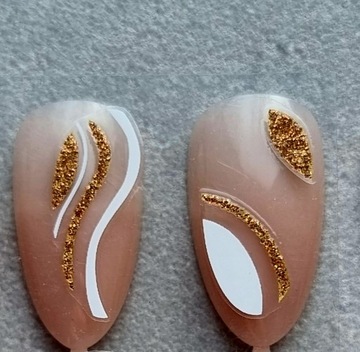 NAKLEJKI NA PAZNOKCIE SAMOPRZYLEPNE OZDOBNE BIAŁO ZŁOTE SWIRL DO ZDOBIEŃ