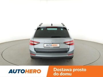 Skoda Superb III Kombi Plug-In Hybrid 1.4 TSI Plug-In-Hybrid 218KM 2020 Škoda Superb Skoda Superb PHEV automat virtual, zdjęcie 5