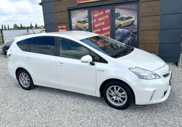 Toyota 2014 Toyota Prius PRIUS 1.8 HYB 100KM 7 OSOBOWY 2014r Warszawa Vat23