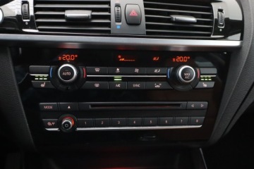 BMW X3 F25 SUV 2.0 20d 190KM 2016 BMW X3 xDrive20d, Salon Polska, Serwis ASO, zdjęcie 15