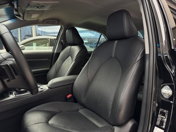 Toyota Camry IX Sedan 2.5 Hybrid Dynamic Force 218KM 2022 Toyota Camry Executive / Tempomat ACC / Elektryczn, zdjęcie 7