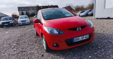 Mazda 2 II Hatchback 5d 1.5 103KM 2009 Mazda 2 Mazda 2 1.5 Benzyna 103KM, zdjęcie 3