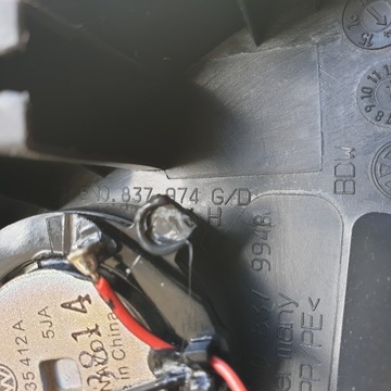 КРЫШКА ЗЕРКАЛА ТРЕУГОЛЬНИКА ПРАВОГО, ДИНАМИК VW TIGUAN