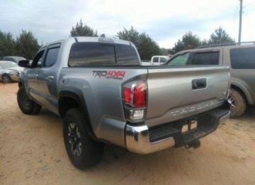 Toyota Tacoma II 2023 Toyota Tacoma 2023, 3.5L, 4x4, TRD OFF-ROAD, od ubezpieczalni 3.5 Benzyna, zdjęcie 4