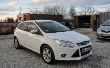 Ford Focus III Kombi 1.6 EcoBoost 150KM 2011 Ford Focus 1,6T (150KM) 1.6 Benzyna 150KM, zdjęcie 3