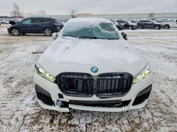 BMW Seria 7 G70 2022 BMW Seria 7 750xi 2022 4.4 Benzyna 523KM, zdjęcie 5