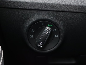 Skoda Superb III Kombi Plug-In Hybrid 1.4 TSI Plug-In-Hybrid 218KM 2020 Skoda Superb iV 1.4 TSI PHEV, Salon Polska, zdjęcie 24