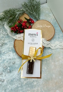 спасибо клиентам за ЛОГОТИП Merci в виде снежинки