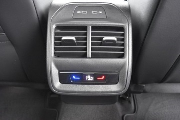 Volkswagen Passat B8 Variant Facelifting 2.0 TDI SCR 150KM 2024 Volkswagen Passat 2.0TDI 150KM Elegance IQ.Drive HAK Masaz ACC Kamera360 A, zdjęcie 37