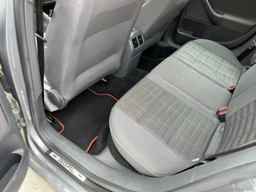 Volkswagen Golf V Hatchback 1.4 80KM 2006 Volkswagen Golf V, zdjęcie 10