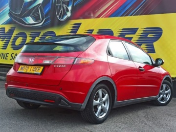 Honda Civic VIII Hatchback 5d 1.4 i 83KM 2006 Honda Civic 8 lat w jednych rękach, zdjęcie 4