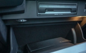 Skoda Superb III Liftback Facelifting 2.0 TDI SCR 150KM 2019 Skoda Superb 2.0TDI 150KM Ambition 134000km Bi-xenon El. klapa GWARANCJA 1, zdjęcie 34